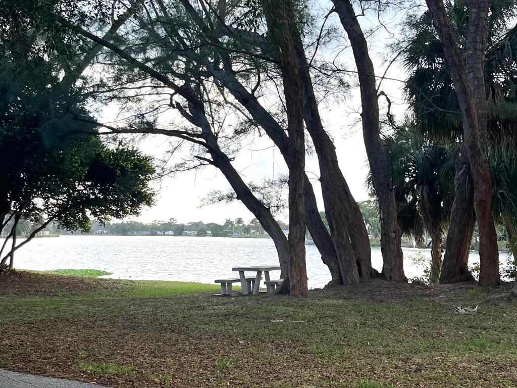 2840 Cynthia Lane, Unit 207, Lake Worth Beach, FL 33461 Photo