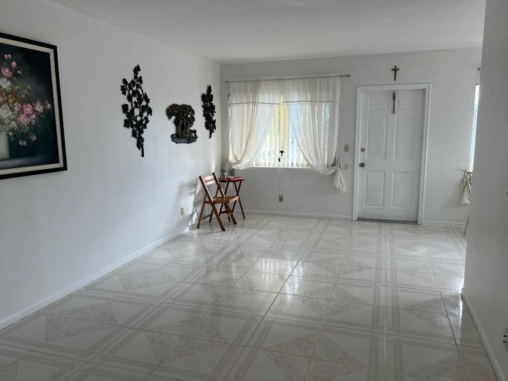 2840 Cynthia Lane, Unit 207, Lake Worth Beach, FL 33461 Photo