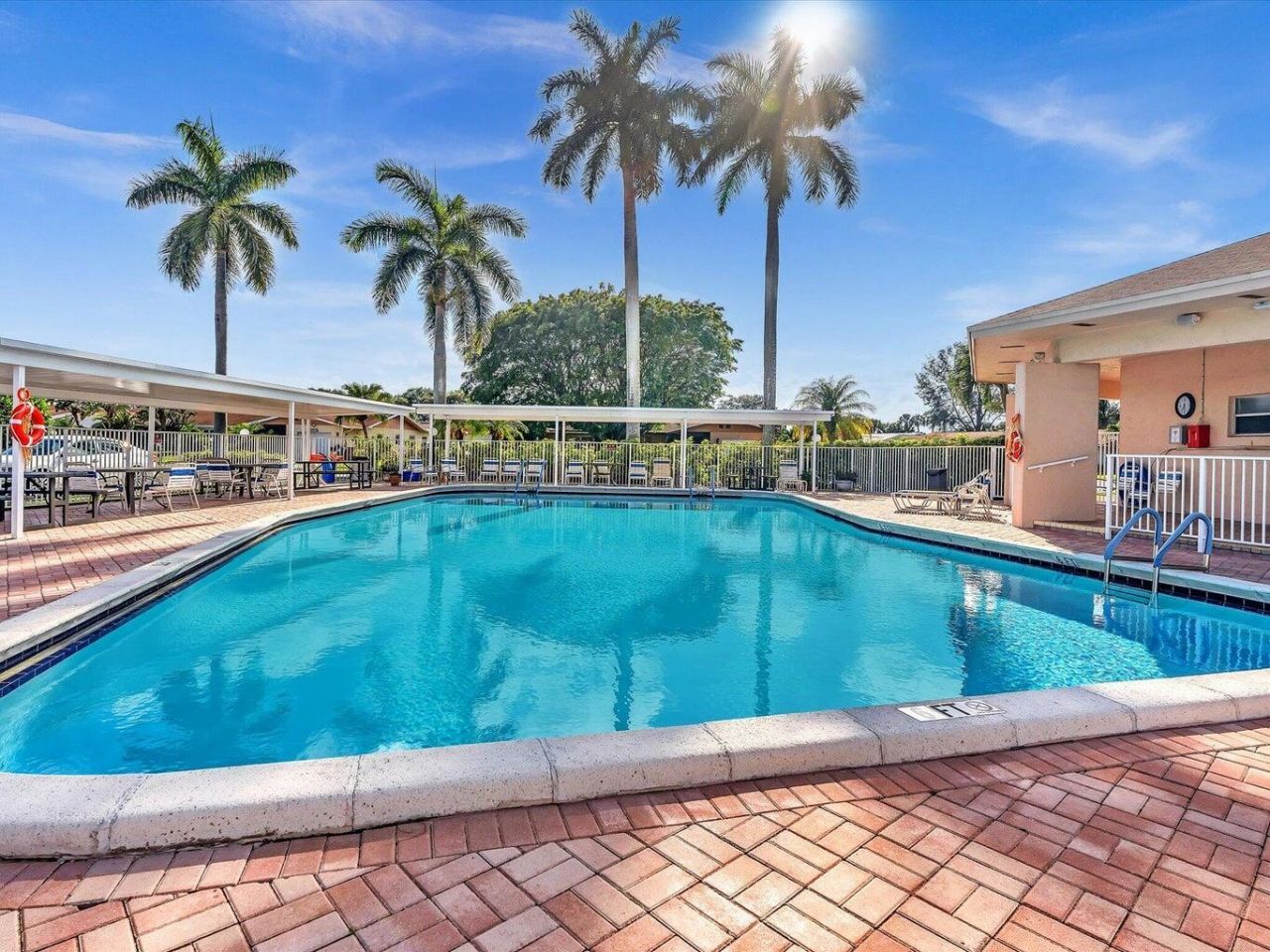 5926 N Los Alamos Lane, Delray Beach, FL 33484 Photo