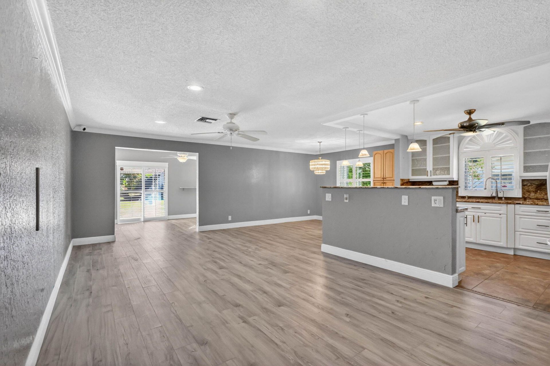 5926 N Los Alamos Lane, Delray Beach, FL 33484 Photo