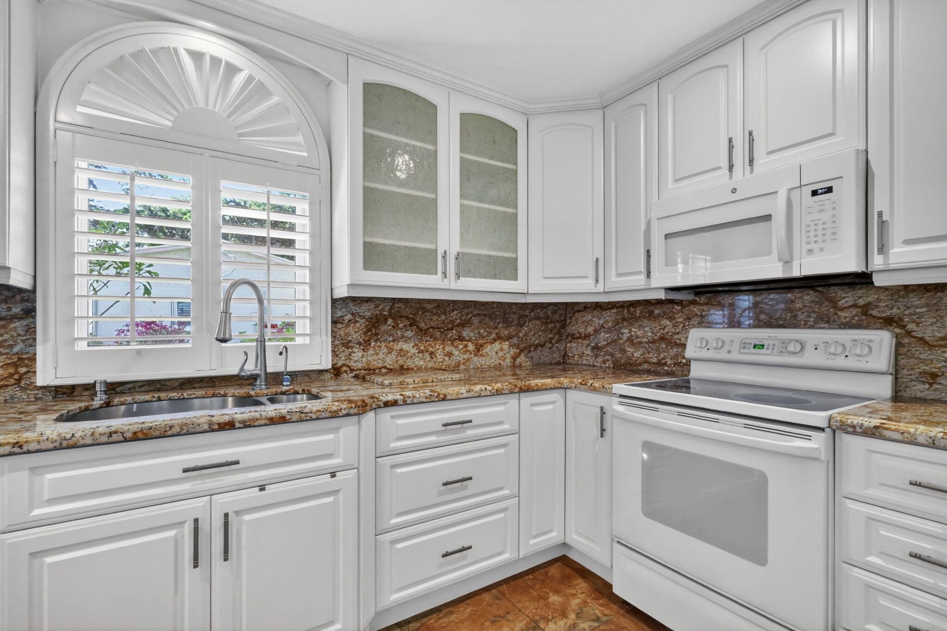 5926 N Los Alamos Lane, Delray Beach, FL 33484 Photo