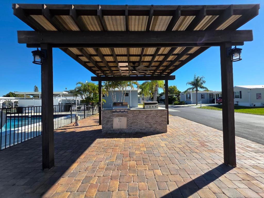 99 Sandhill Boulevard, Fort Pierce, FL 34982 Photo