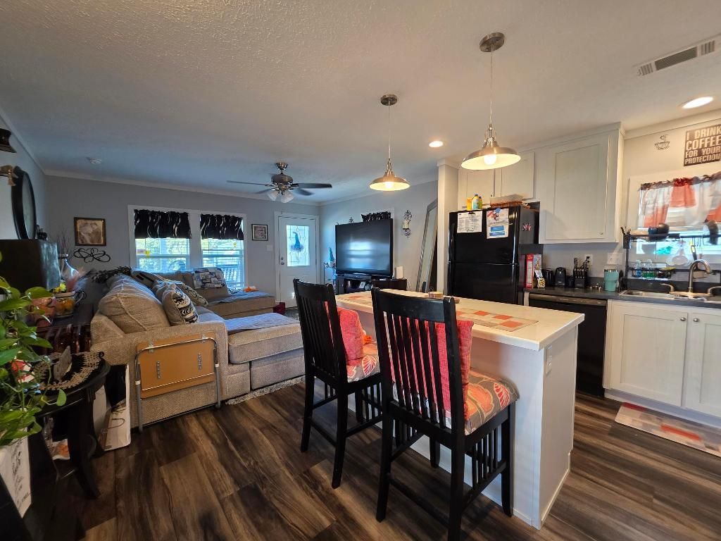 99 Sandhill Boulevard, Fort Pierce, FL 34982 Photo