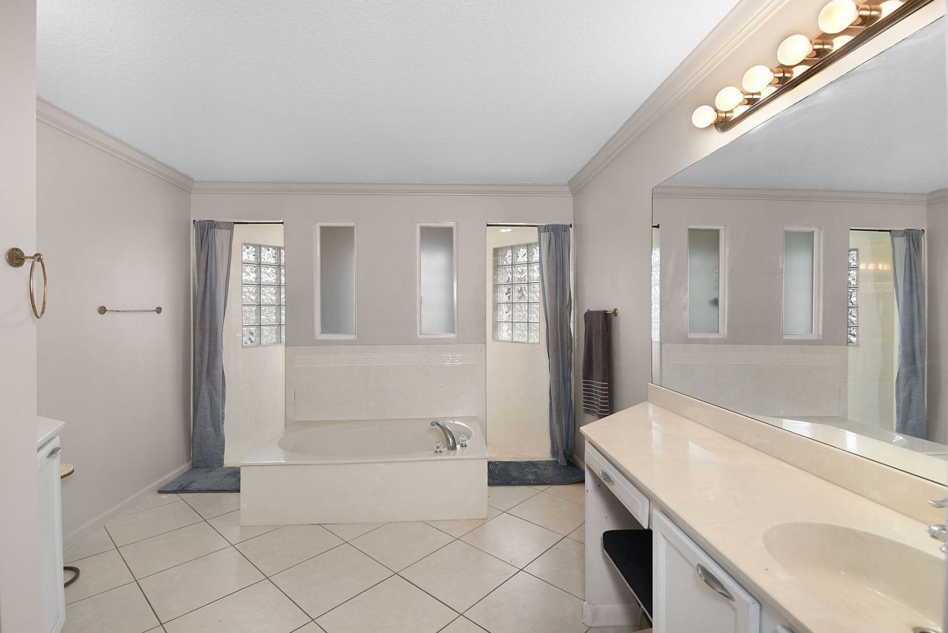 5445 NW Dunn Road, Port Saint Lucie, FL 34983 Photo