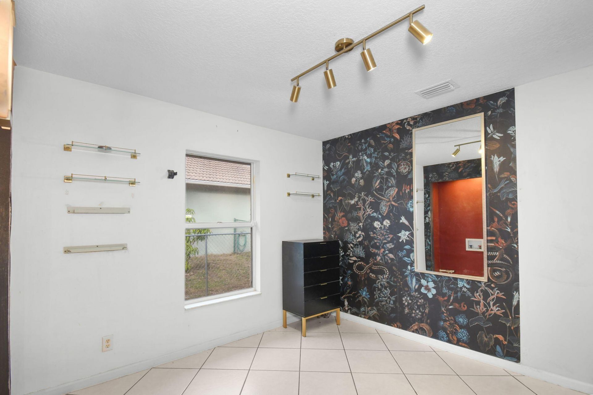 5445 NW Dunn Road, Port Saint Lucie, FL 34983 Photo