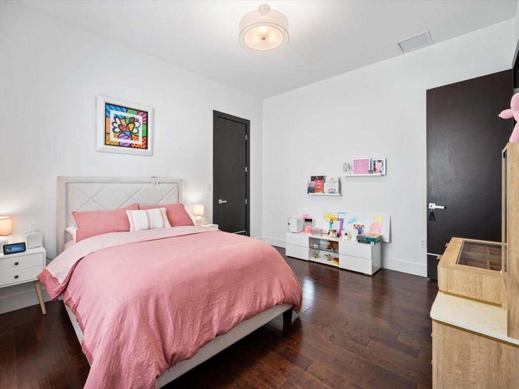 8405 NW 34th Street, Doral, FL 33122 Photo