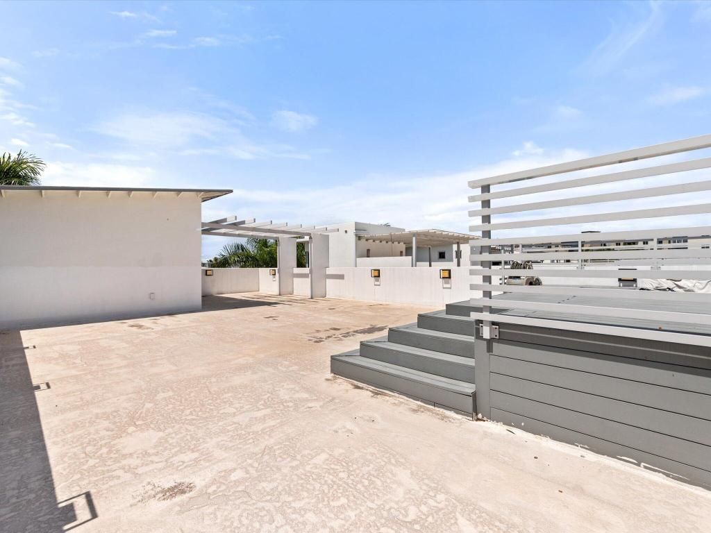 8405 NW 34th Street, Doral, FL 33122 Photo