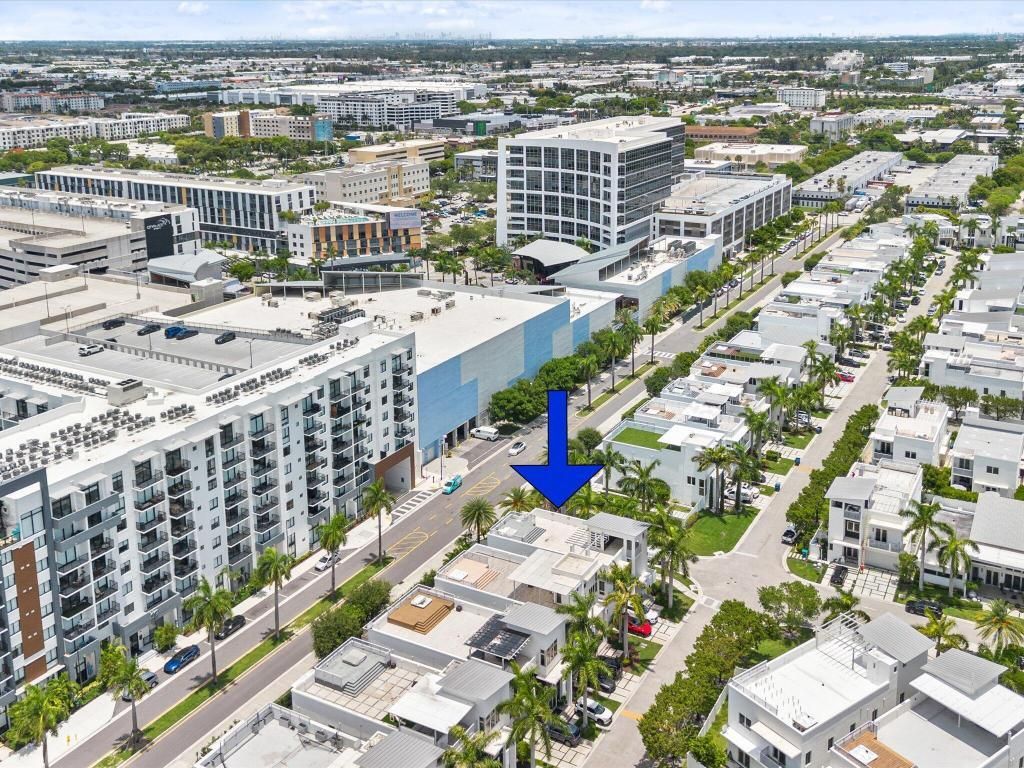 8405 NW 34th Street, Doral, FL 33122 Photo