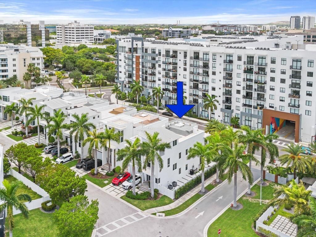 8405 NW 34th Street, Doral, FL 33122 Photo