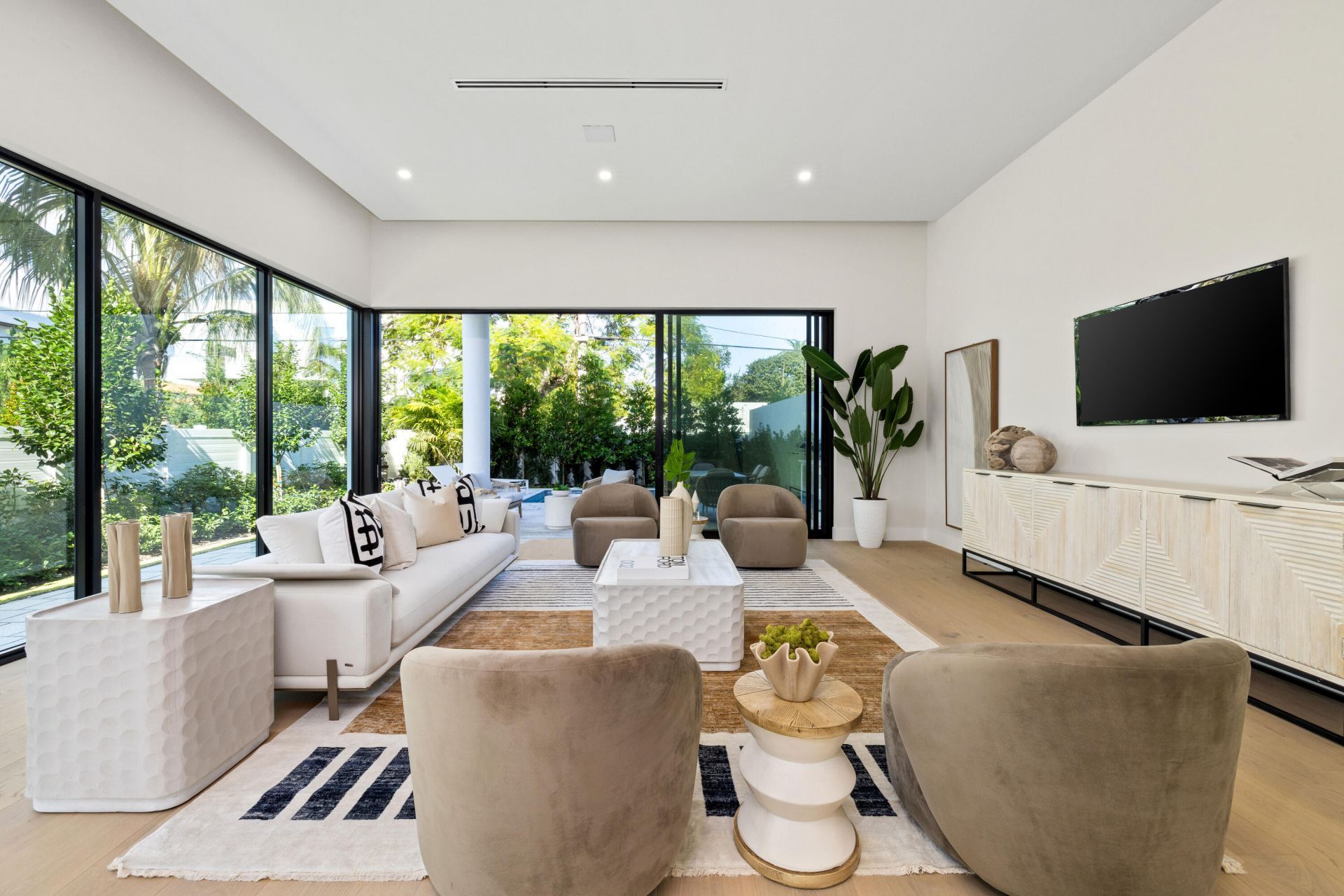 723 Lake Avenue N, Delray Beach, FL 33483 Photo