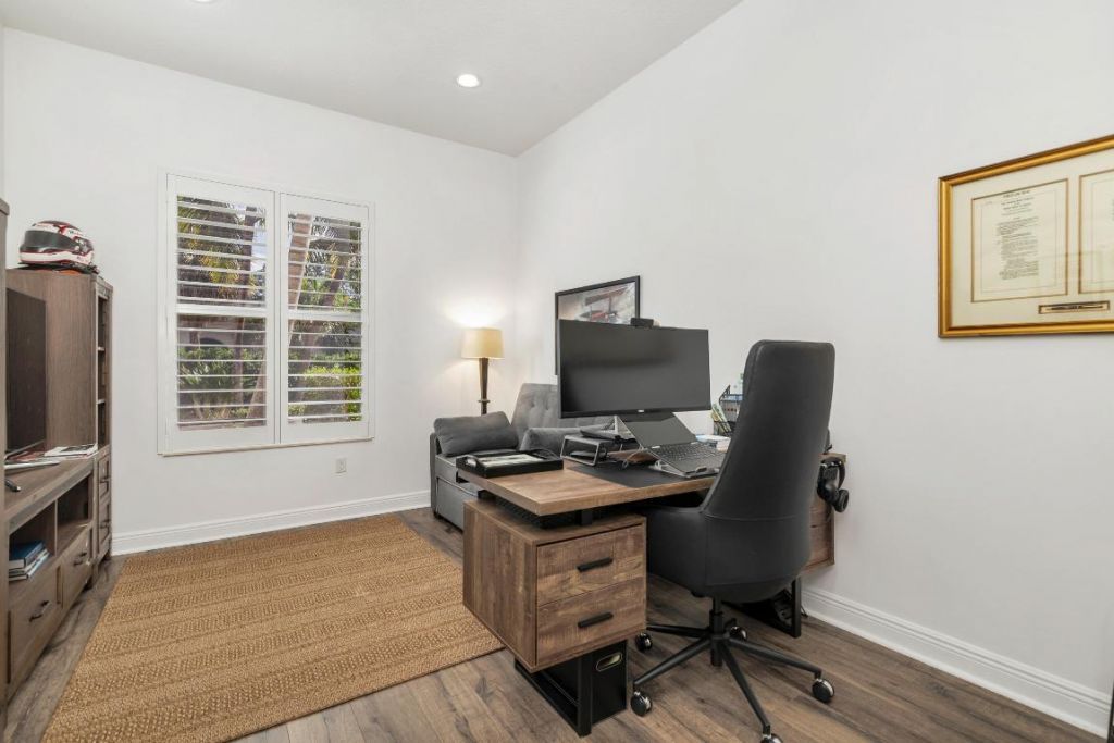 3600 S Dixie Highway, Unit 200, West Palm Beach, FL 33405 Photo