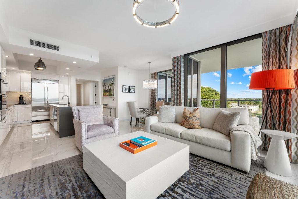 1 Water Club Way, Unit 603, North Palm Beach, FL 33408 Photo