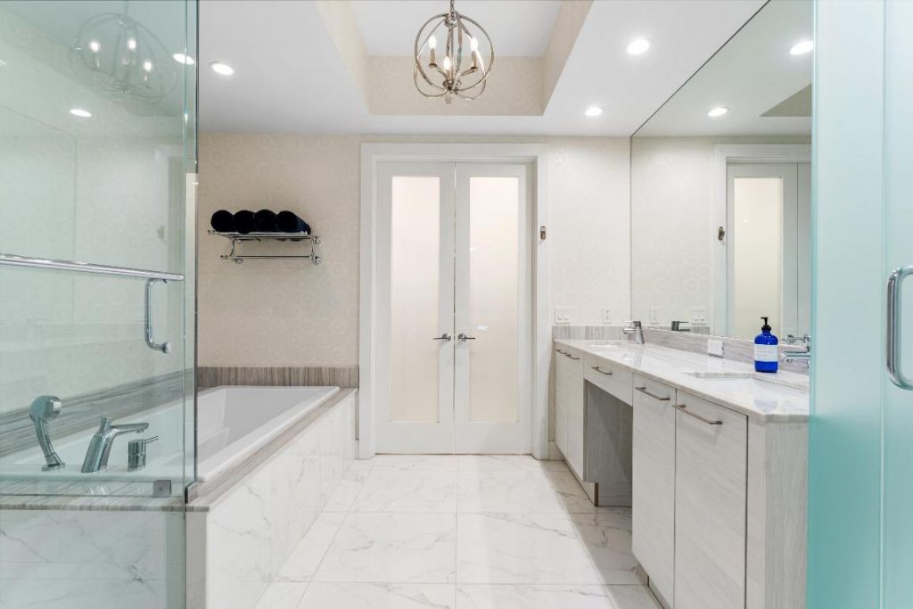 1 Water Club Way, Unit 603, North Palm Beach, FL 33408 Photo