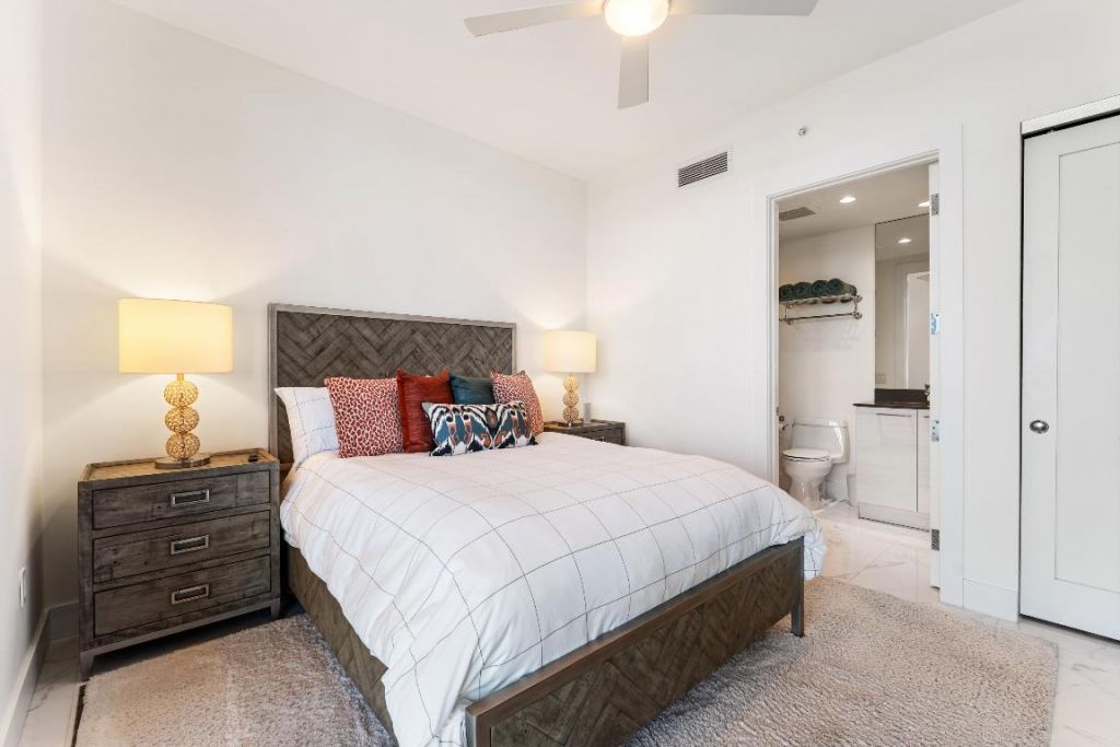 1 Water Club Way, Unit 603, North Palm Beach, FL 33408 Photo