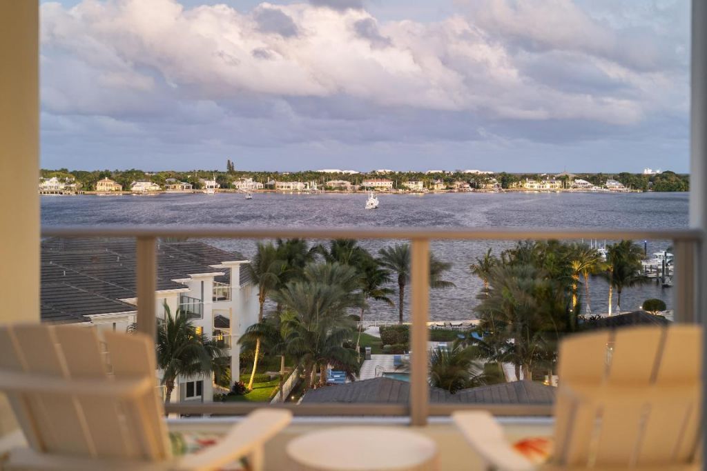 1 Water Club Way, Unit 603, North Palm Beach, FL 33408 Photo