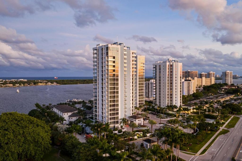 1 Water Club Way, Unit 603, North Palm Beach, FL 33408 Photo