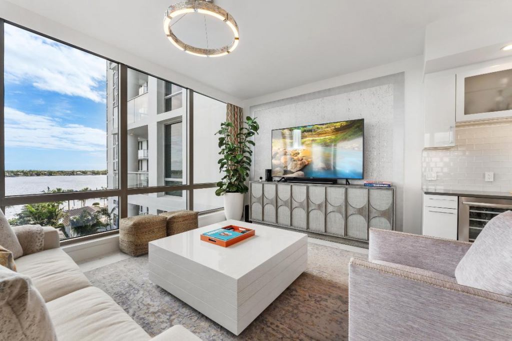 1 Water Club Way, Unit 603, North Palm Beach, FL 33408 Photo