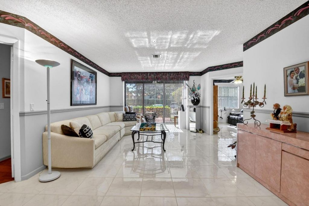 5099 Splendido Court, Unit G, Boynton Beach, FL 33437 Photo