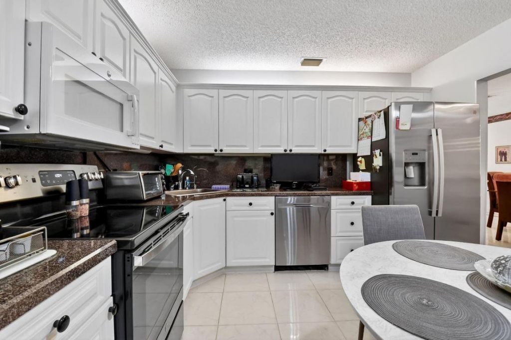 5099 Splendido Court, Unit G, Boynton Beach, FL 33437 Photo