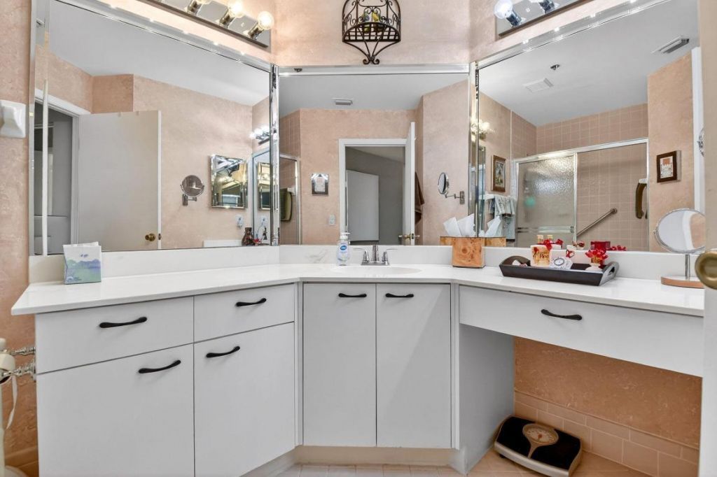 5099 Splendido Court, Unit G, Boynton Beach, FL 33437 Photo