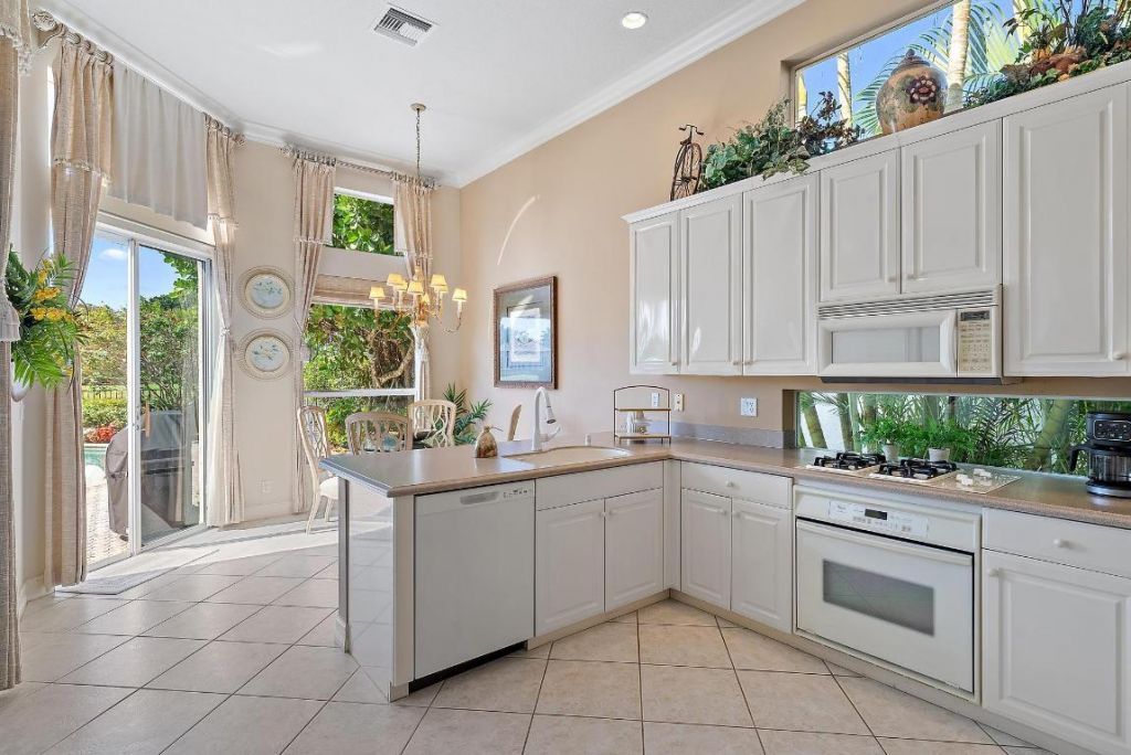 7947 Via Villagio, West Palm Beach, FL 33412 Photo