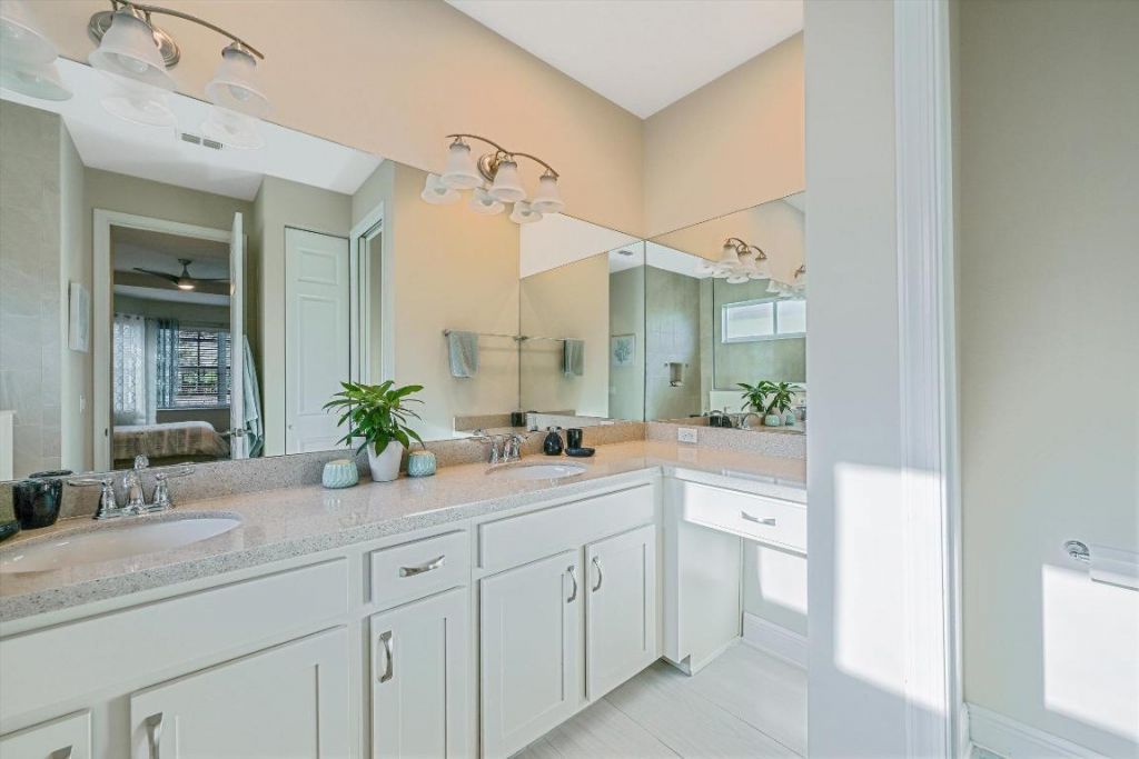 11435 SW Lake Park Drive, Port Saint Lucie, FL 34987 Photo