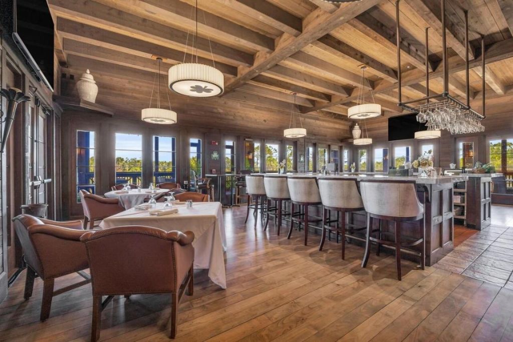 10425 SE Slash Pine Court, Hobe Sound, FL 33455 Photo