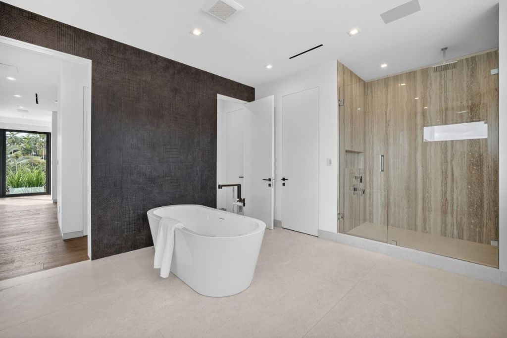 4312 NE 23 Avenue, Fort Lauderdale, FL 33308 Photo