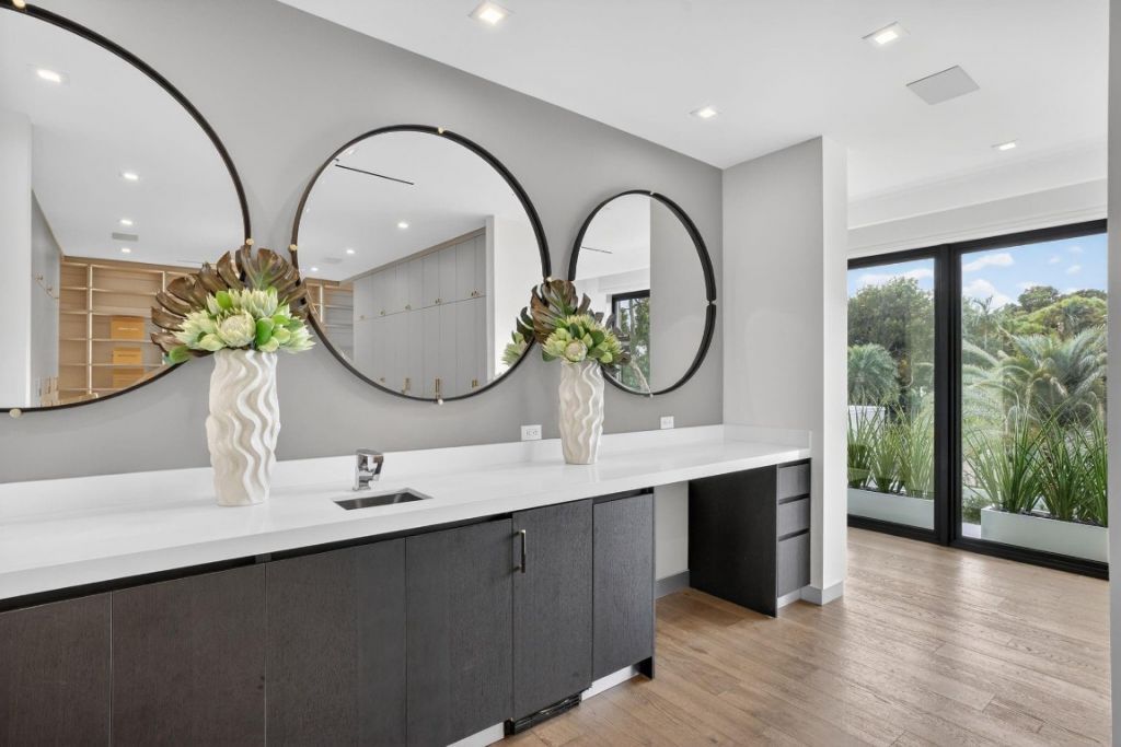 4312 NE 23 Avenue, Fort Lauderdale, FL 33308 Photo