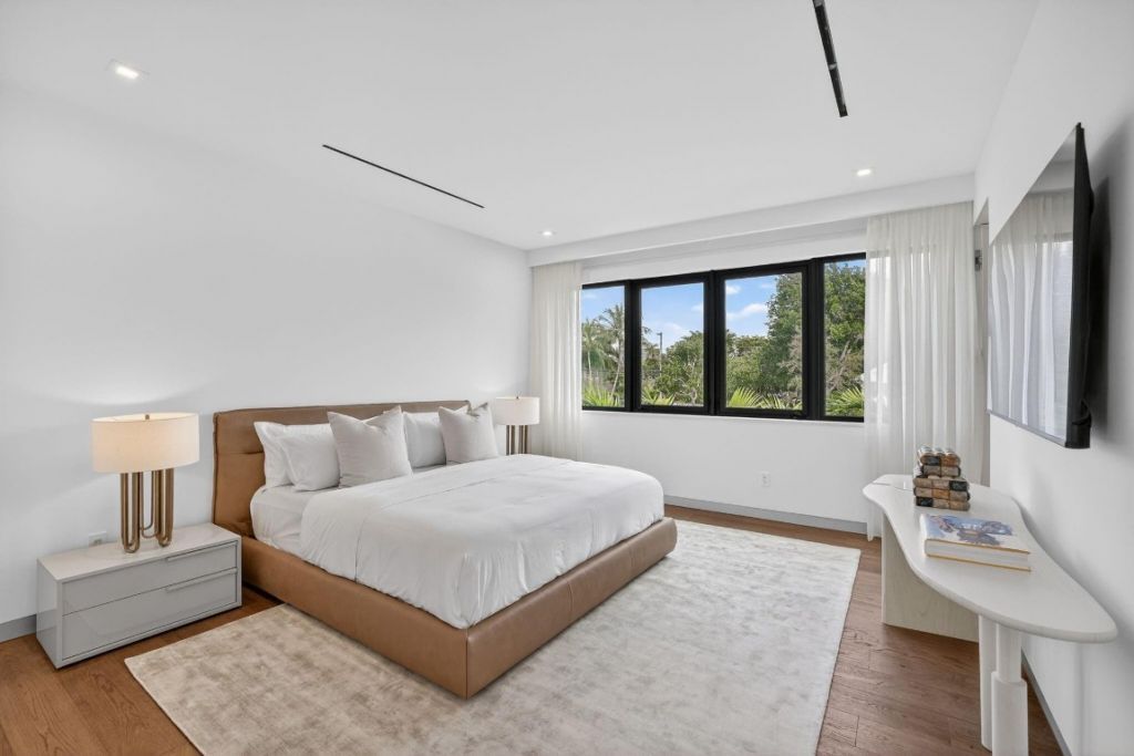 4312 NE 23 Avenue, Fort Lauderdale, FL 33308 Photo