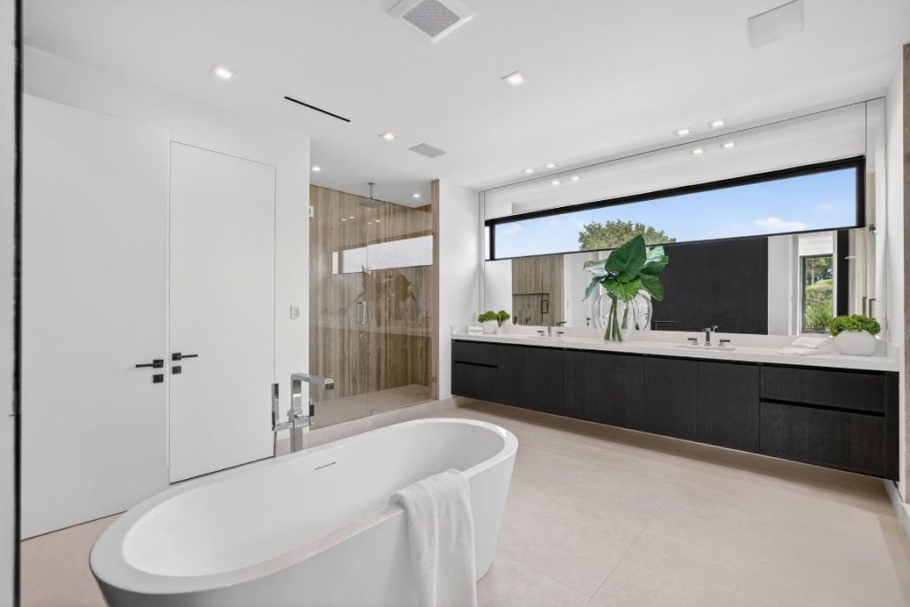 4312 NE 23 Avenue, Fort Lauderdale, FL 33308 Photo