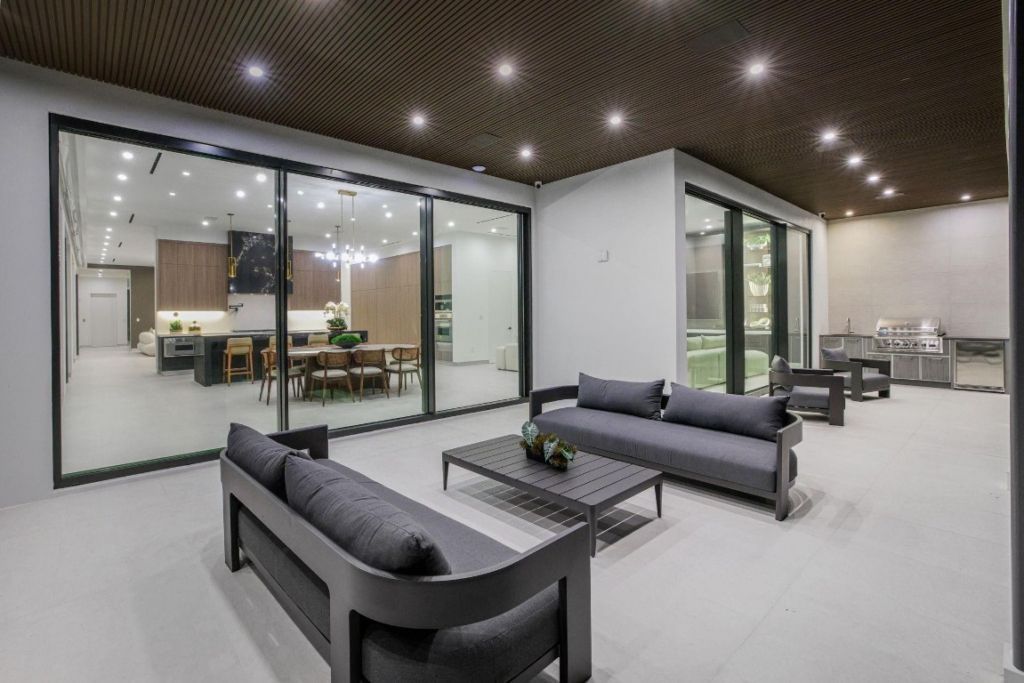 4312 NE 23 Avenue, Fort Lauderdale, FL 33308 Photo