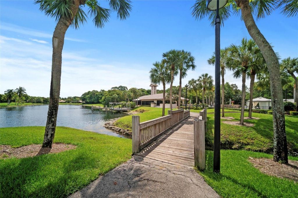 7722 Laurel Lane, Parkland, FL 33067 Photo