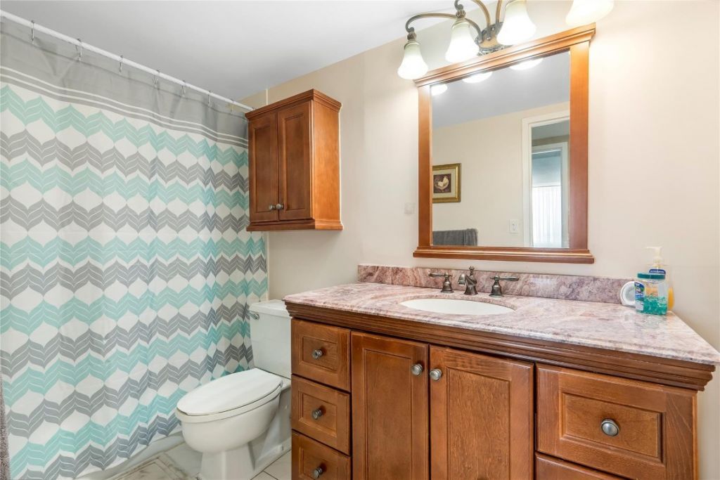 3180 S Ocean Drive, Unit 517, Hallandale Beach, FL 33009 Photo