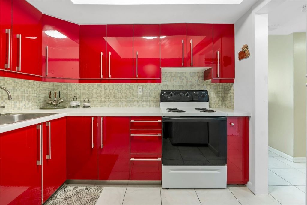 3180 S Ocean Drive, Unit 517, Hallandale Beach, FL 33009 Photo