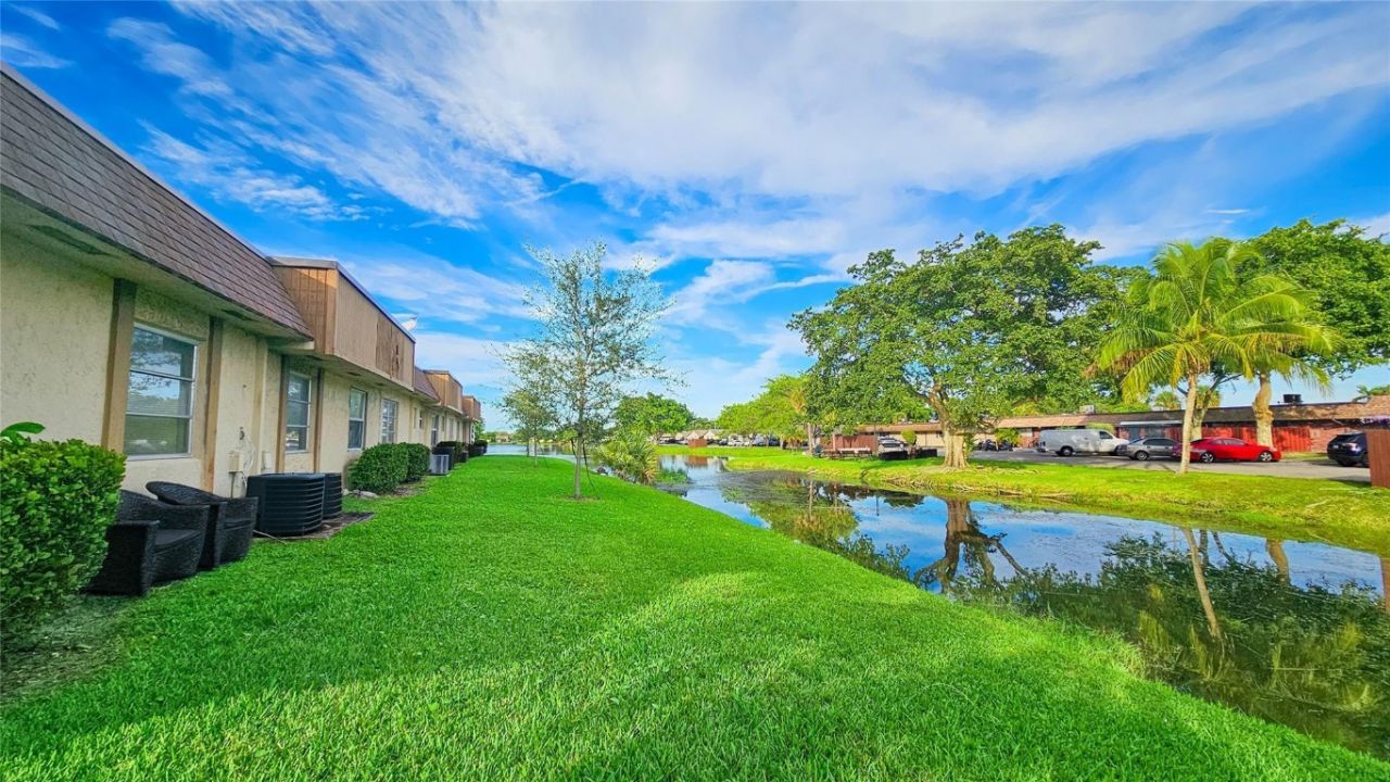 416 Lakeside Drive, Unit 129, Margate, FL 33063 Photo