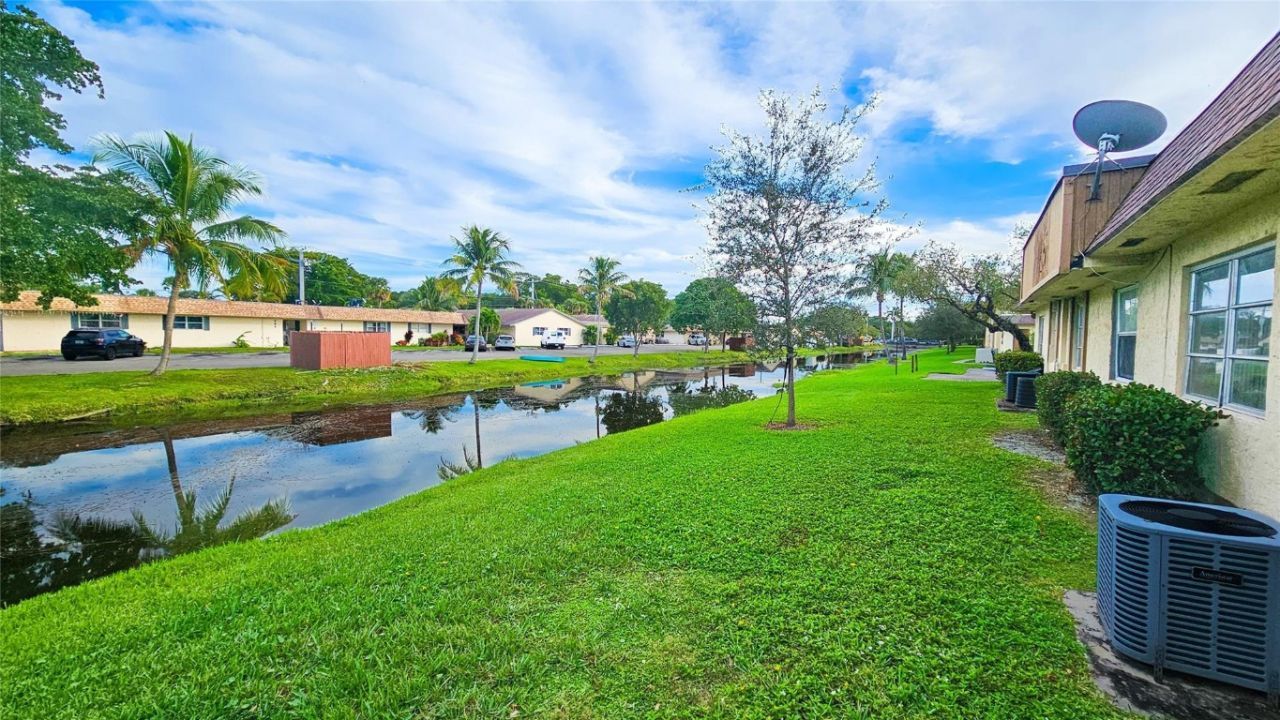 416 Lakeside Drive, Unit 129, Margate, FL 33063 Photo