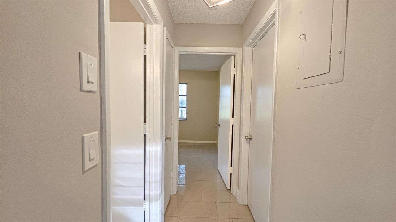 416 Lakeside Drive, Unit 129, Margate, FL 33063 Photo