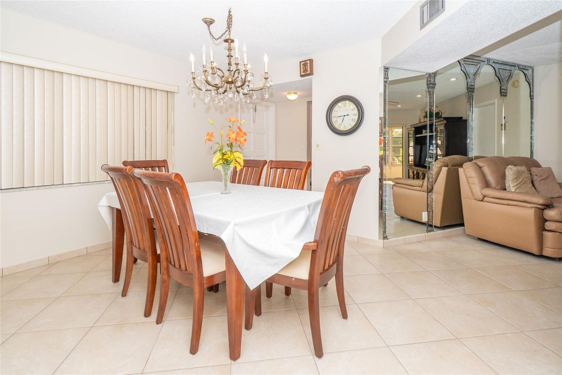 4000 NW 44th Avenue, Unit 208, Lauderdale Lakes, FL 33319 Photo