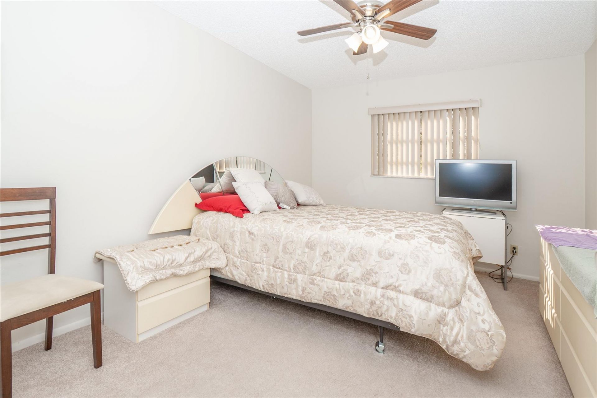 4000 NW 44th Avenue, Unit 208, Lauderdale Lakes, FL 33319 Photo