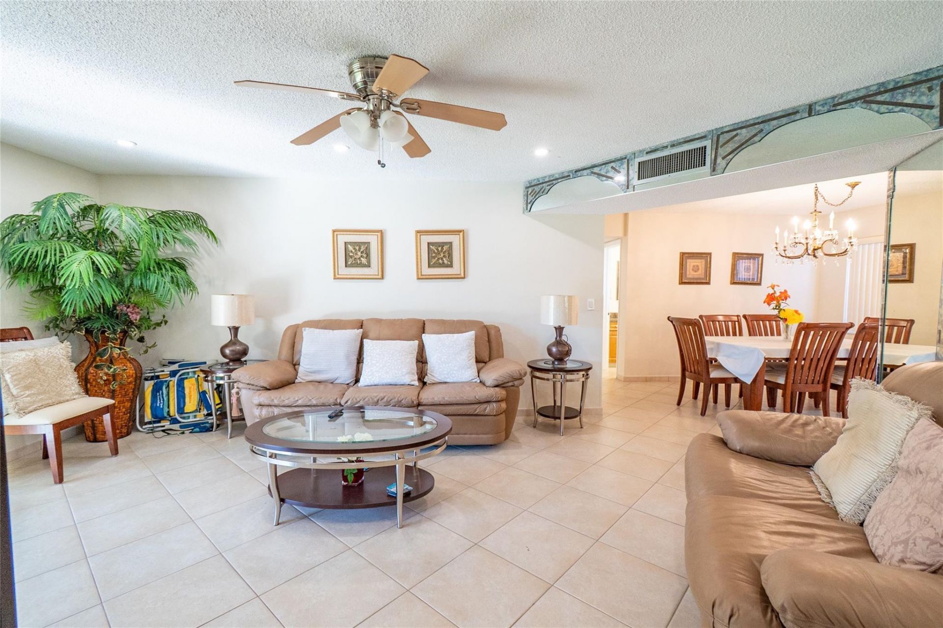 4000 NW 44th Avenue, Unit 208, Lauderdale Lakes, FL 33319 Photo