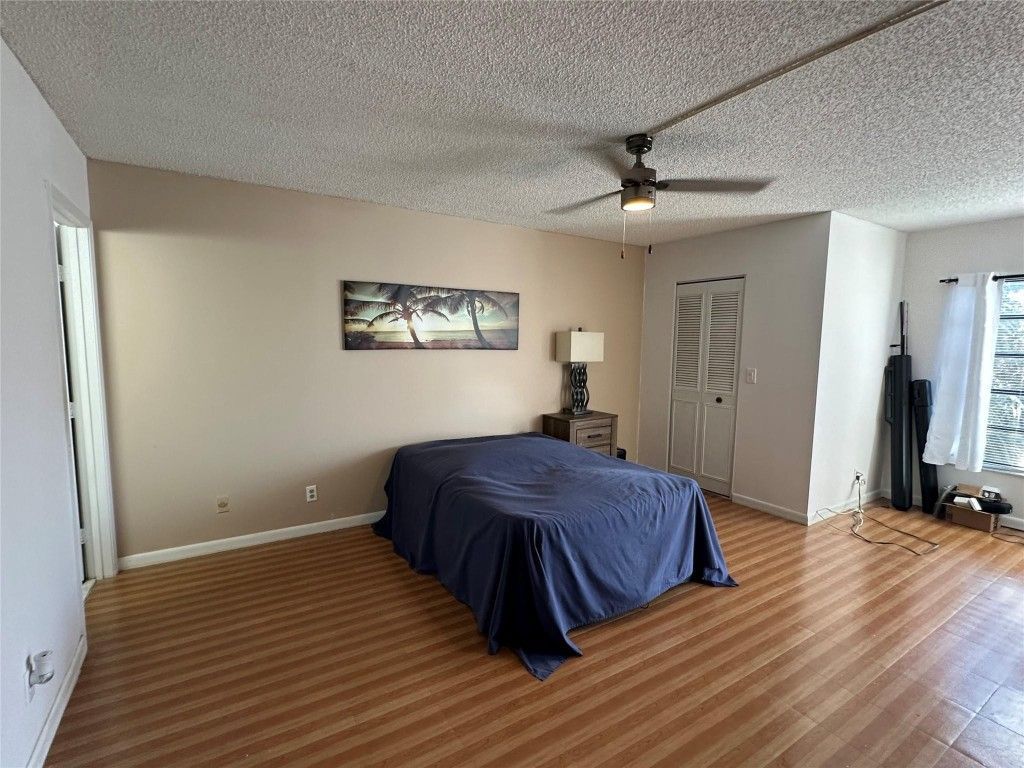 2206 S Cypress Bend Drive, Unit 305, Pompano Beach, FL 33069 Photo