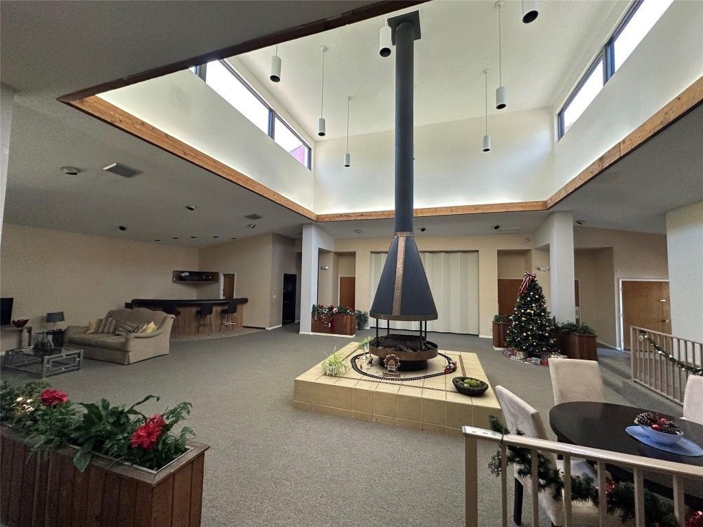 2206 S Cypress Bend Drive, Unit 305, Pompano Beach, FL 33069 Photo