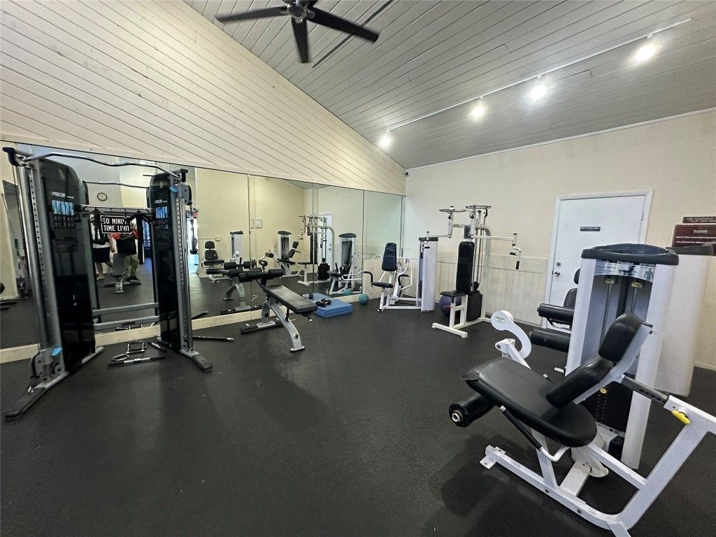 2206 S Cypress Bend Drive, Unit 305, Pompano Beach, FL 33069 Photo