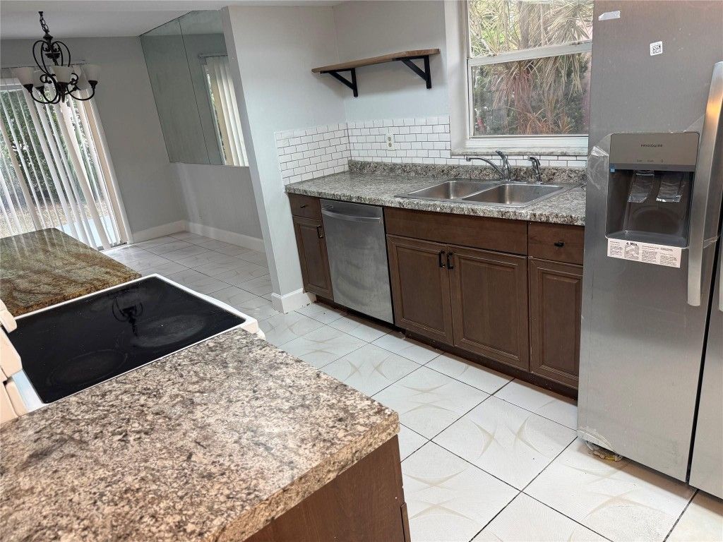 4330 NW 80th Avenue, Coral Springs, FL 33065 Photo