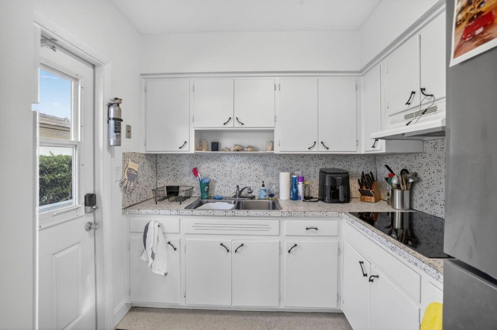 4436 Seagrape Drive, Lauderdale by the Sea, FL 33308 Photo