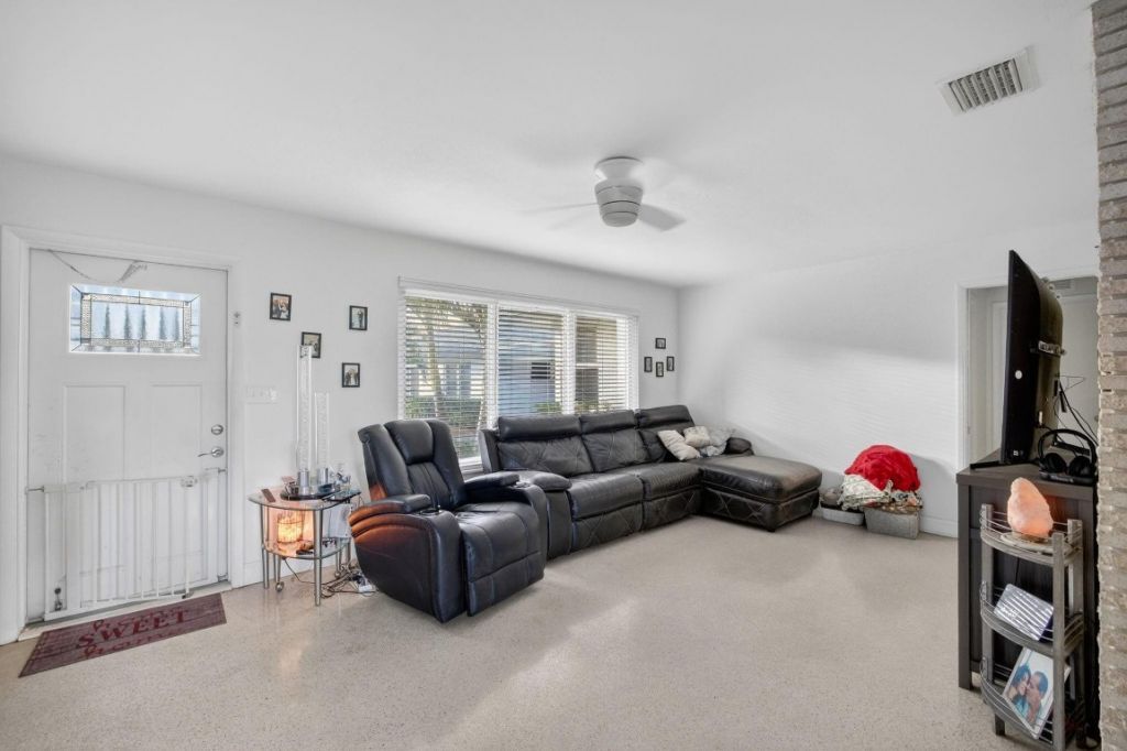 4436 Seagrape Drive, Lauderdale by the Sea, FL 33308 Photo