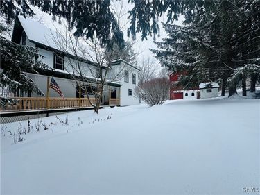 29 Grove Street, Cortland, NY 13803