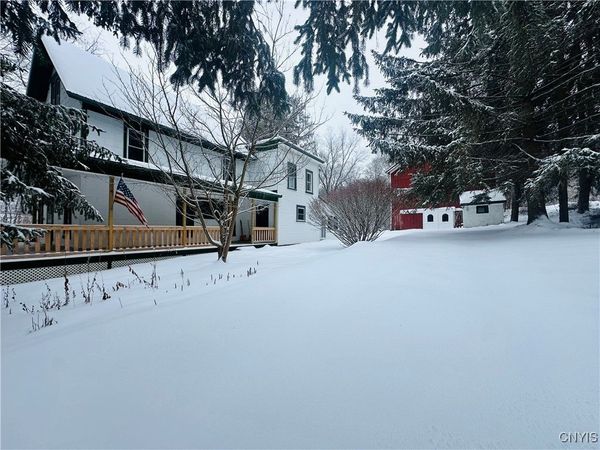 29 Grove Street, Cortland, NY 13803