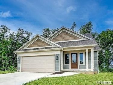 4543 Camp Road, Unit L205, Hamburg, NY 14075